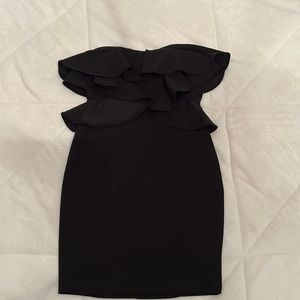 Black homecoming dress from symphony.